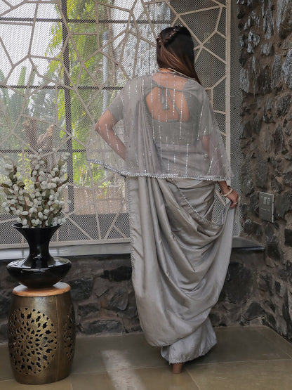 Tikhi Imli Embellished Border Sequinned Saree With Cape