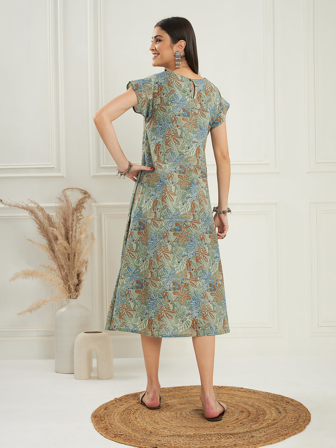 InWeave Women's Dull Green Leaf Floral Print A Line Dress