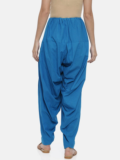 Souchii Turquoise Blue Solid Loose-Fit Patiala