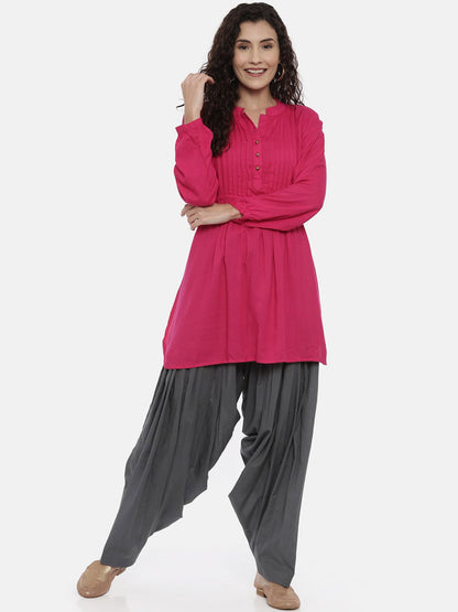 Souchii Women Grey Solid Loose-Fit Patiala