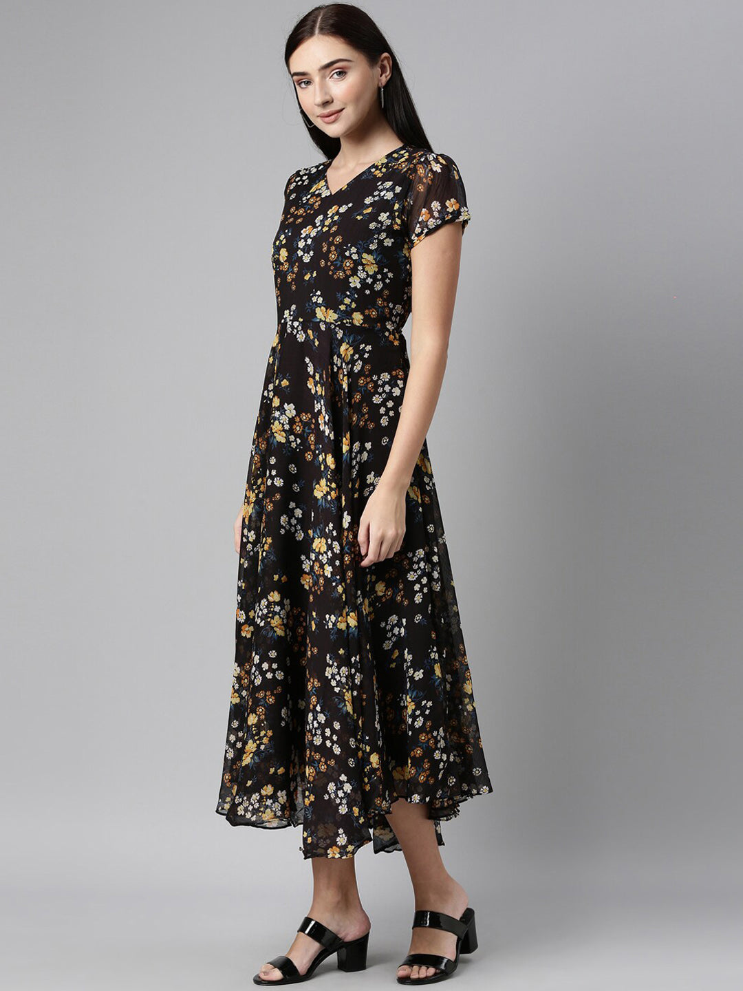 Souchii Women Black Floral Chiffon Maxi Dress
