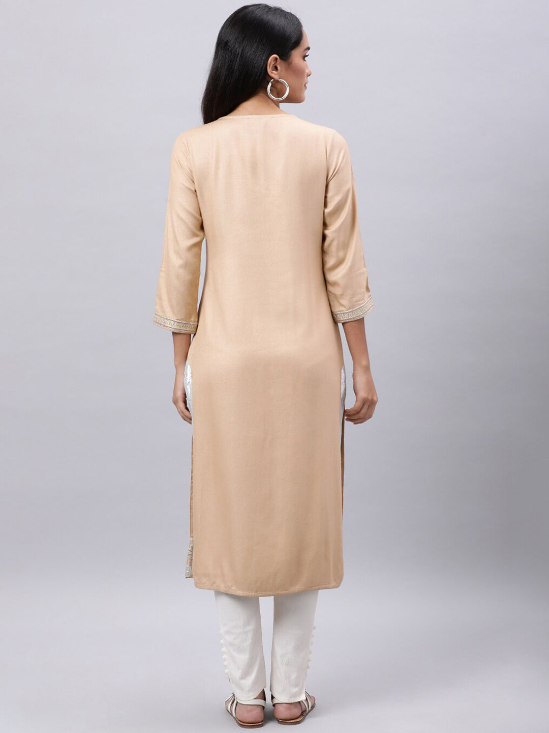 Souchii Women Ethnic Motifs Yoke Design Thread Work Kurta