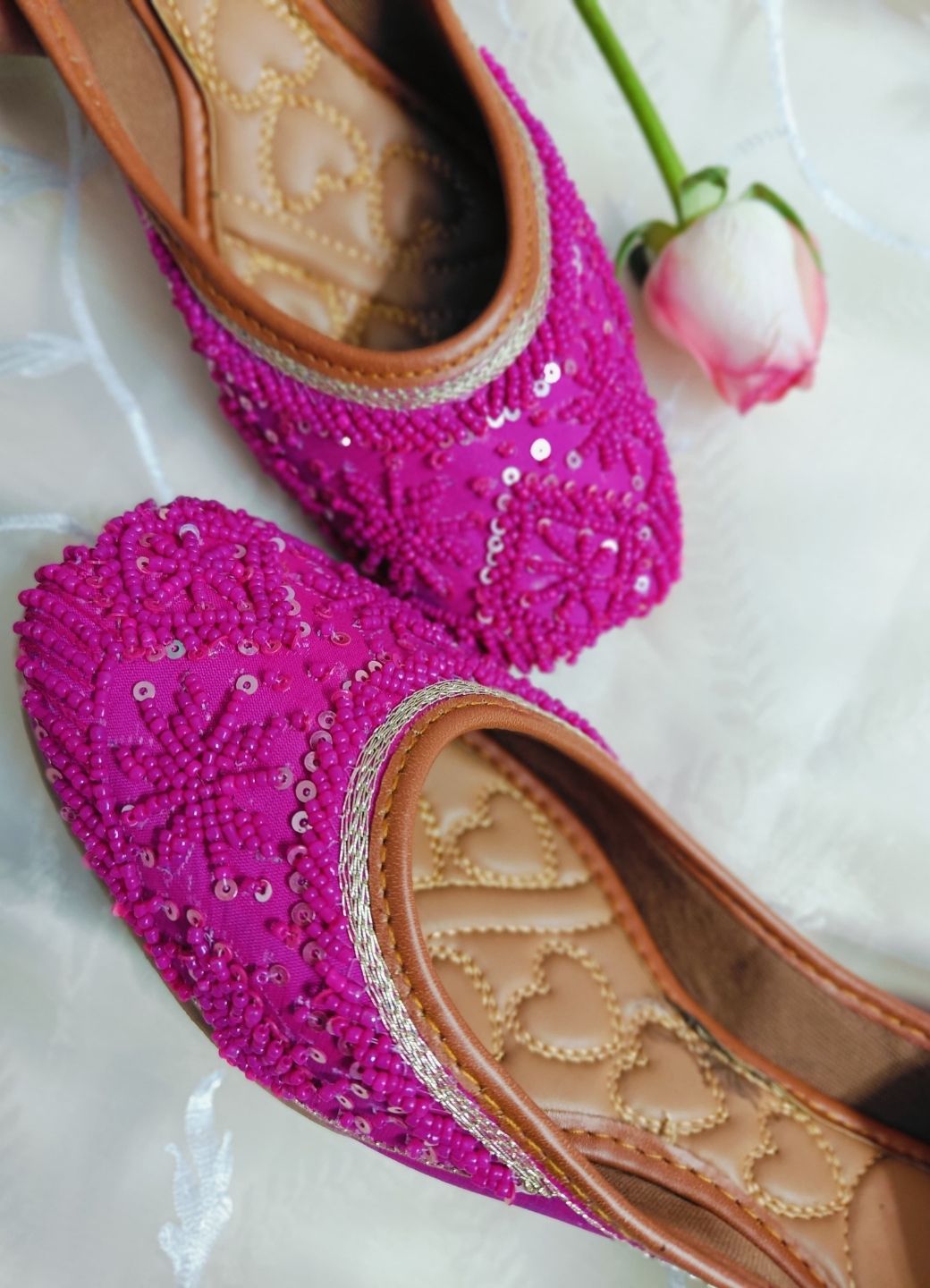 Desi Colour Women Indian Ethnic Footwear-Pink Pearl