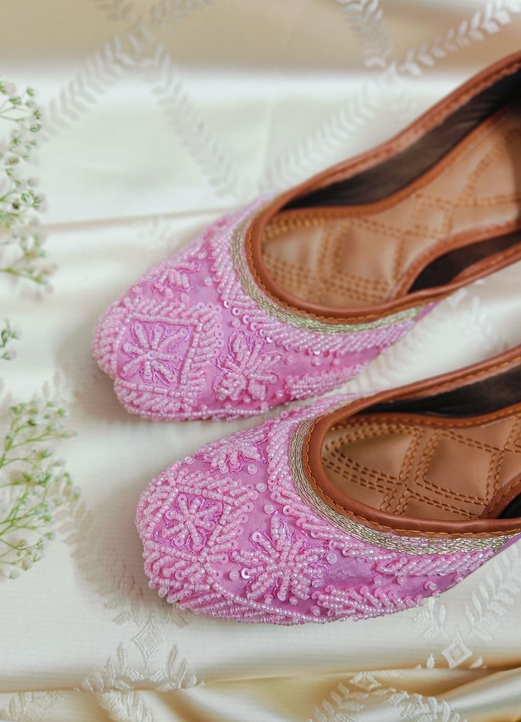 Desi Colour Women Indian Ethnic Footwear-Baby Pink Pearl