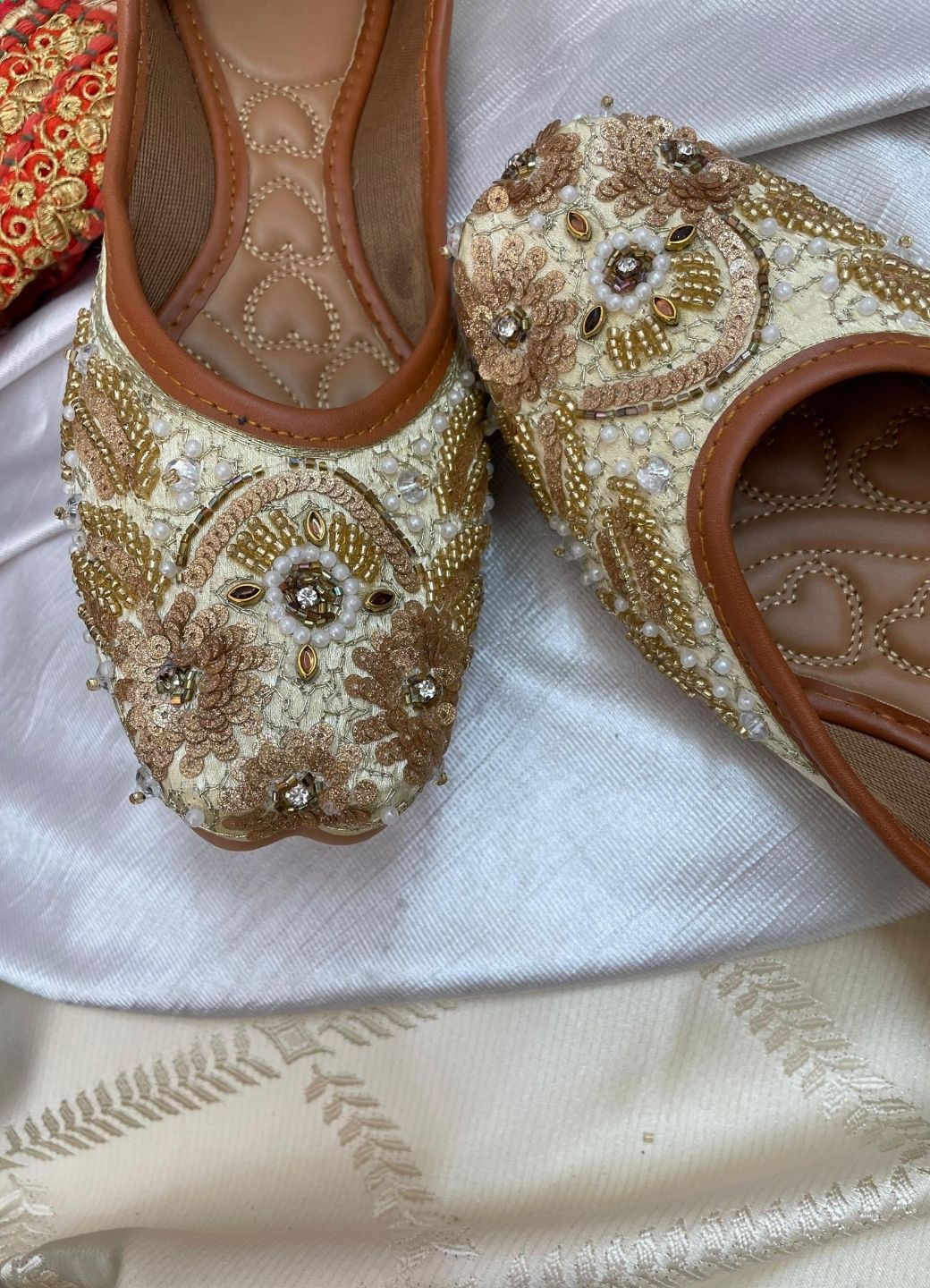 Desi Colour Women Indian Ethnic Footwear-Golden Heavy Work