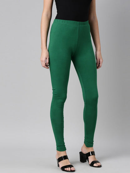 Souchii Green Solid Slim-Fit Leggings