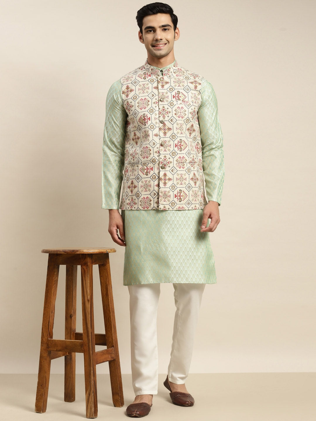 Sojanya Men Green Ethnic Motifs Woven Design Kurta & Churidar Comes With a Nehru Jacket