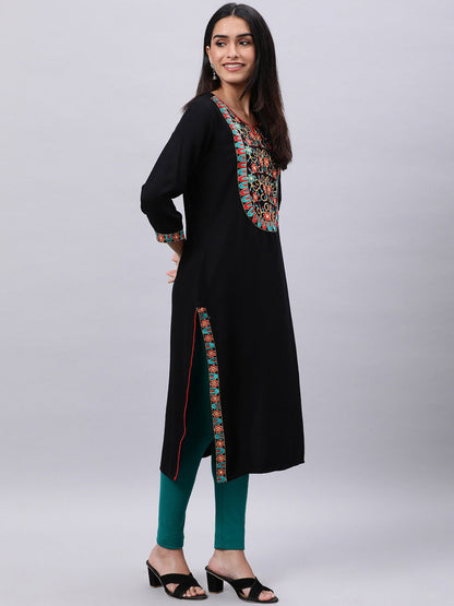 Souchii Women Ethnic Motifs Yoke Design Mirror Work Beautiful Kurta
