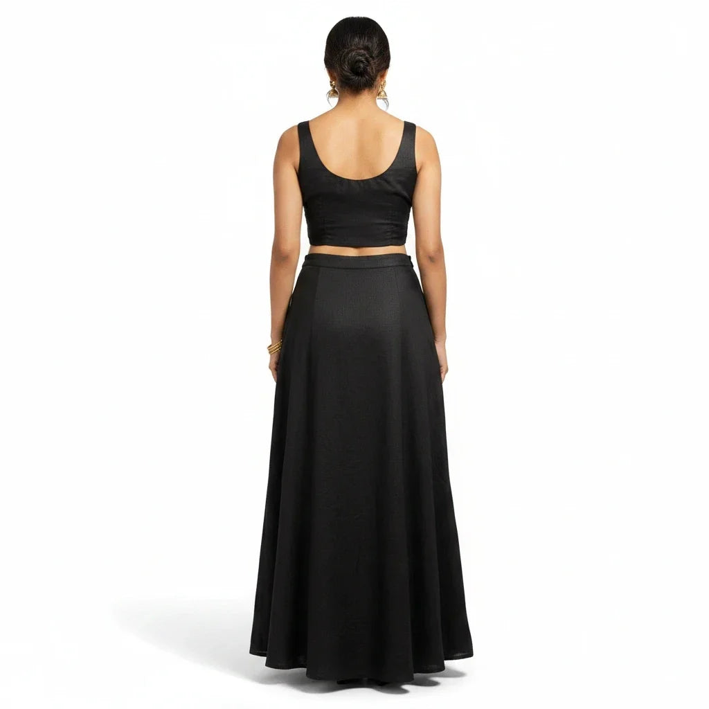 Satin silk sleeveless blouse : Black