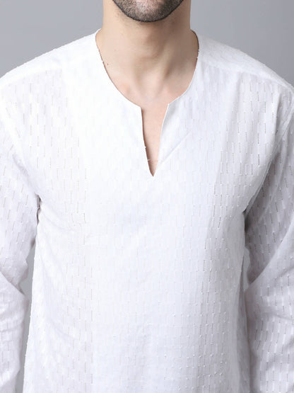 Even Apparels White Pure Cotton Embroided Men's Kurta (STR078)