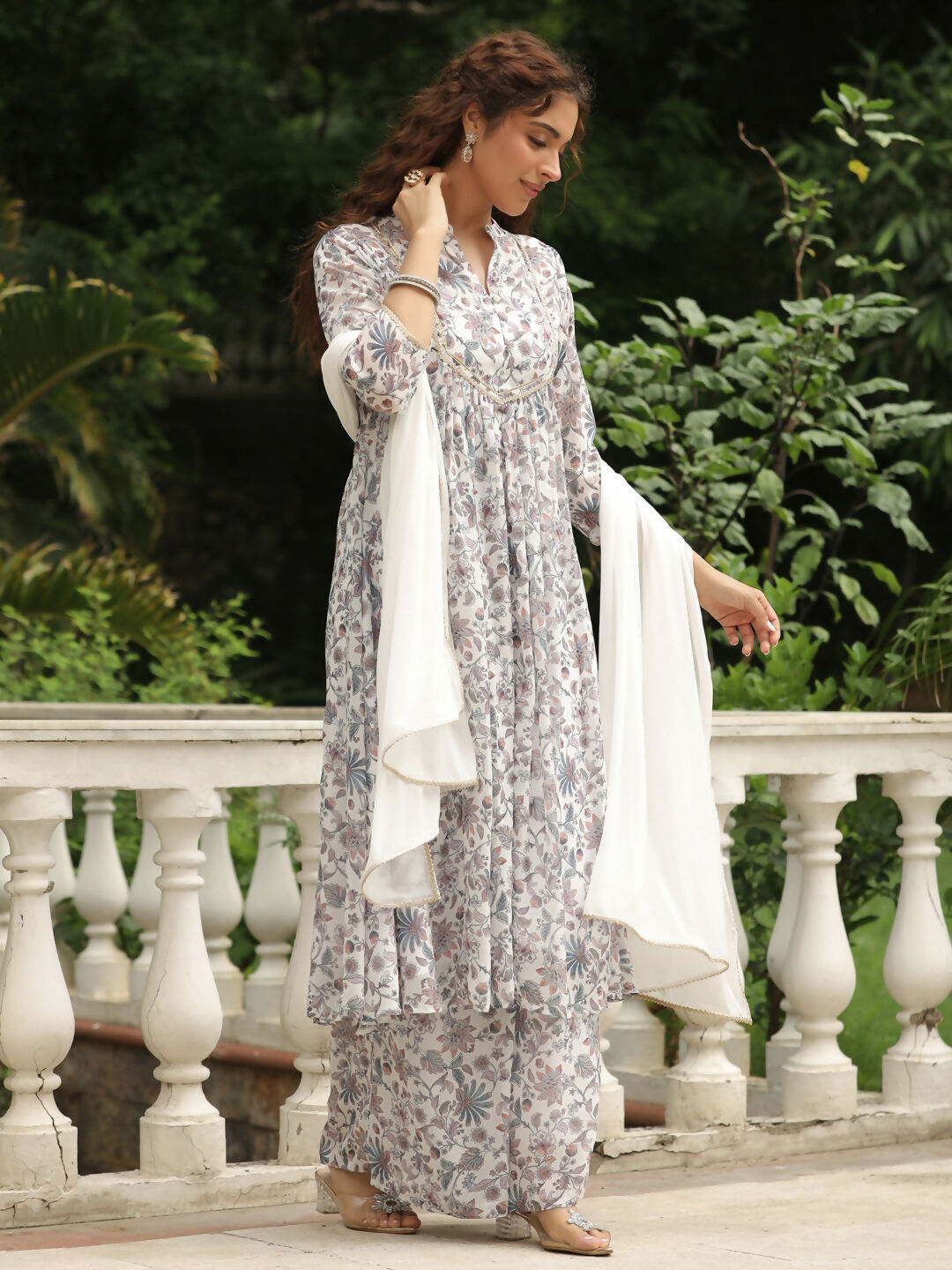 Janasya White Georgette Floral Kurta,Bottom & Dupatta