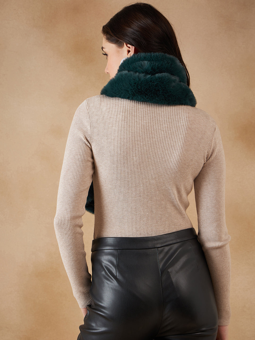 InWeave Women's Dark Teal Faux Fur Neck Warmer