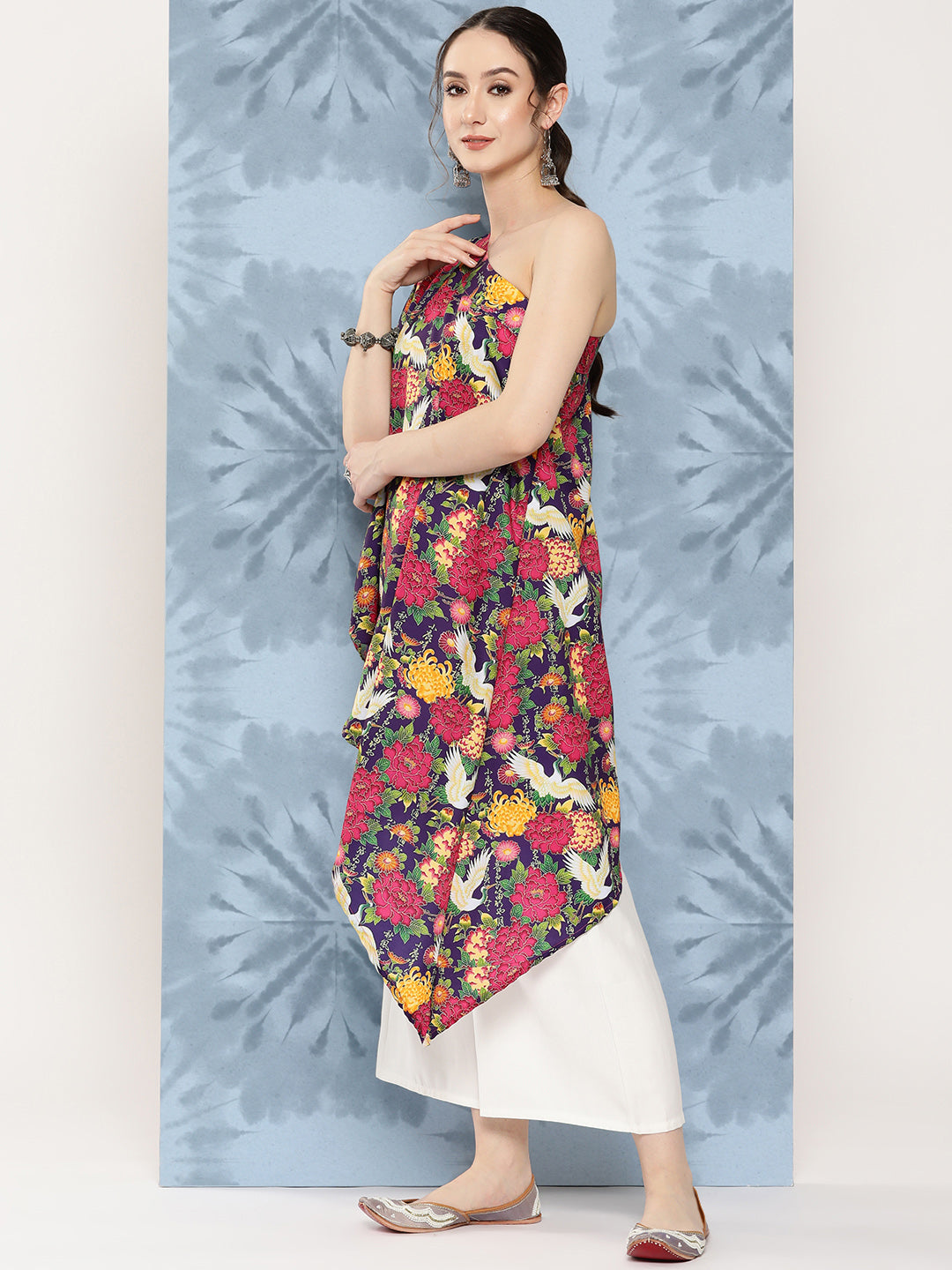 InWeave Women's Navy Bird Japanese Art Oneshoulder Top