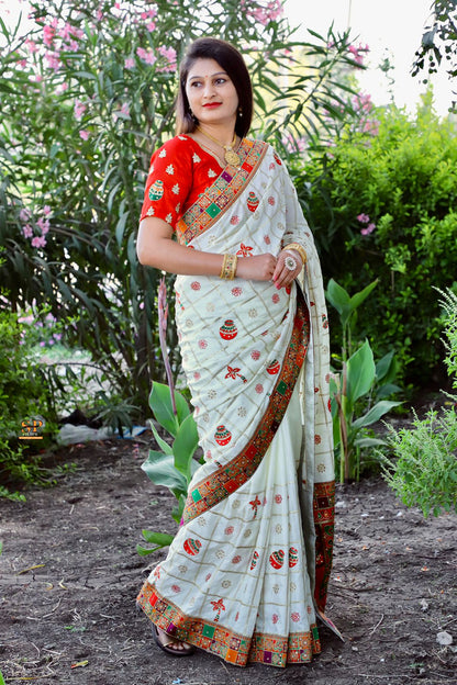 Lorenvalley Fashion Premium White Dola Silk Embroidery and Diamond work with Jacquard Lace Border Saree
