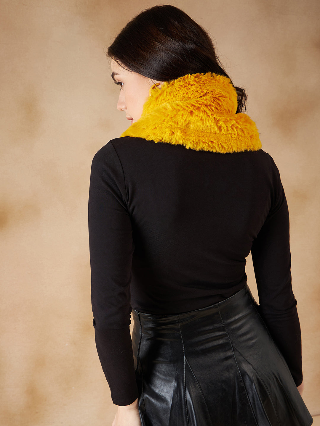 InWeave Women's Yellow Faux Fur Neck Warmer