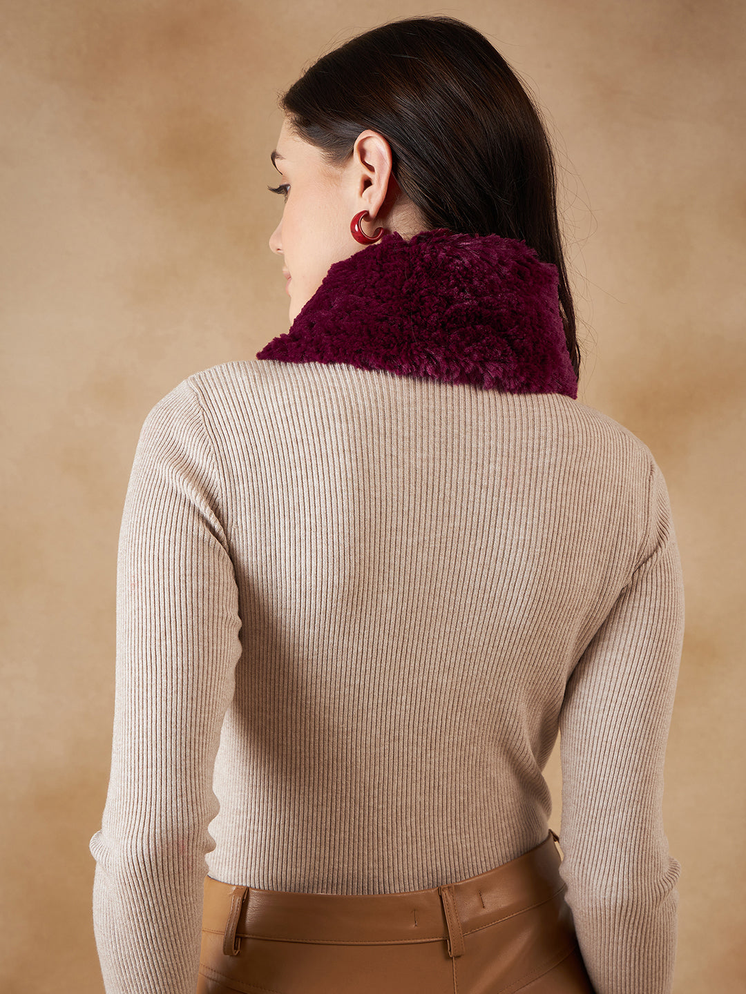 InWeave Women's Burgundy Fur Neckpiece