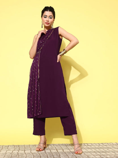 Ahalyaa Women Printed Regular Gotta Patti Kurta with Trousers