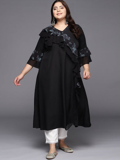 Ahalyaa Floral Bell Sleeves Kurta