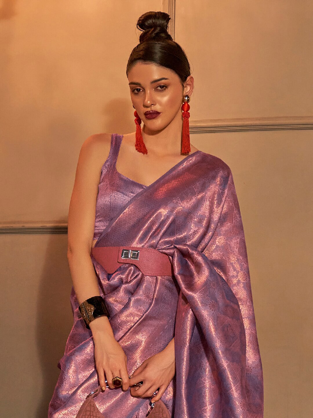 Saree Mall Woven Design Zari Silk Blend Kanjeevaram Saree