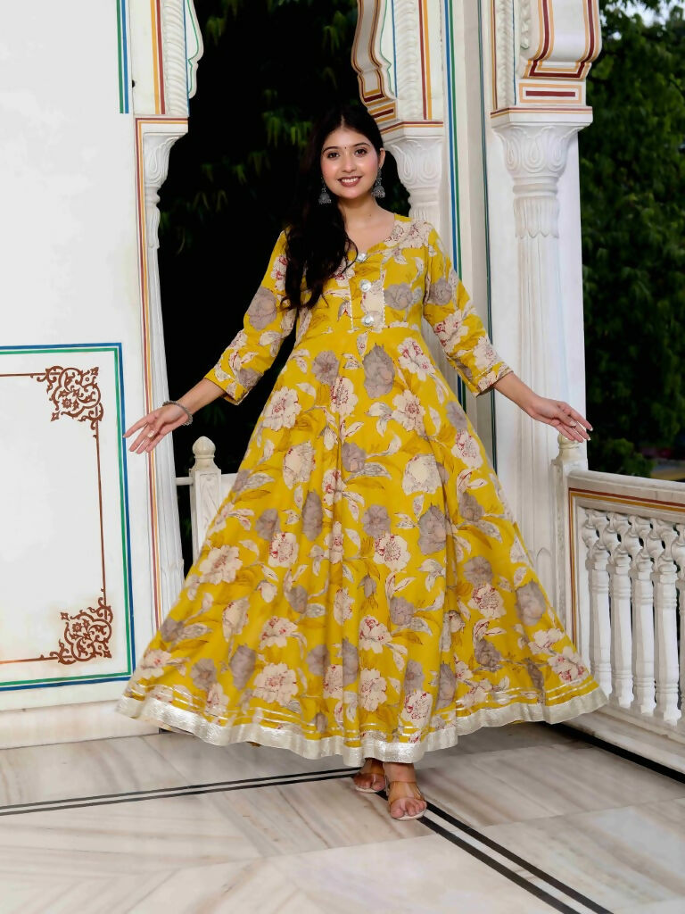 Miravan Women's Cotton Gotapatti And Lace Border Details Floral Printed Yellow Anarkali Kurta