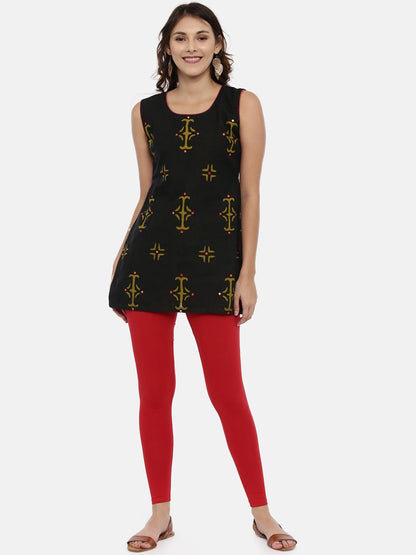 Souchii Red Solid Slim-Fit Ankle-Length Leggings