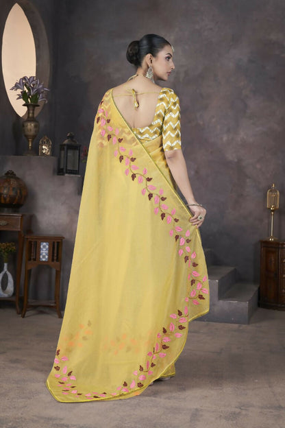 Vastranavya Gold Soft Crush Georgette Thread Embroidery work of Leaf Pattern with Patched Lace Border Saree