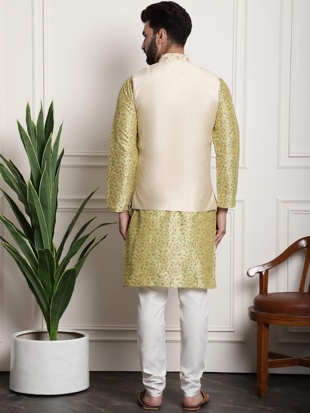 Sojanya Men Lime Green Ethnic Motifs Printed Kurta with Pyjamas & Nehru Jacket