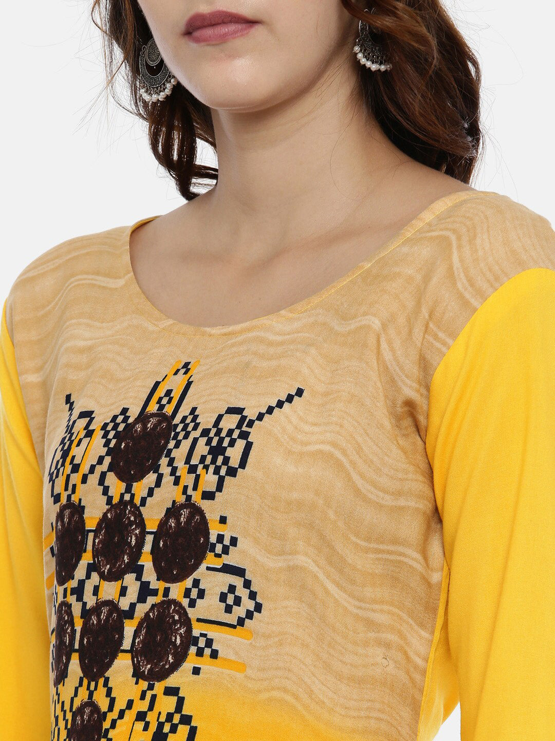 Souchii Women Yellow & Orange Quirky Printed Kurta