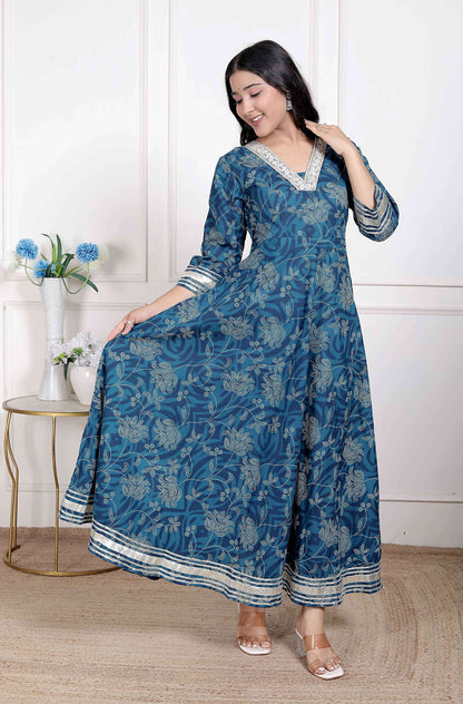 Miravan Women's Blue Cotton Embroidered Neck Anarkali Kurta