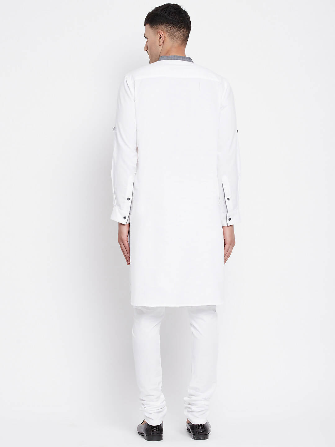 Even Apparels White Pure Cotton Men's Kurta With Contrast Collar And Placket