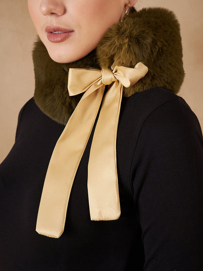 InWeave Women's Mehandi Green Fur Neckpiece