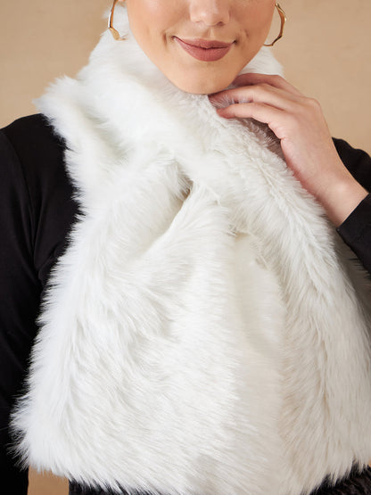 InWeave Women's Pure White Faux Fur Neck Warmer