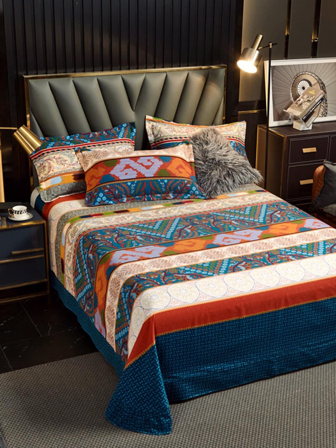 JC Collection Blue & Red Ethnic Motifs 220 TC King Bedsheet with 2 Pillow Covers