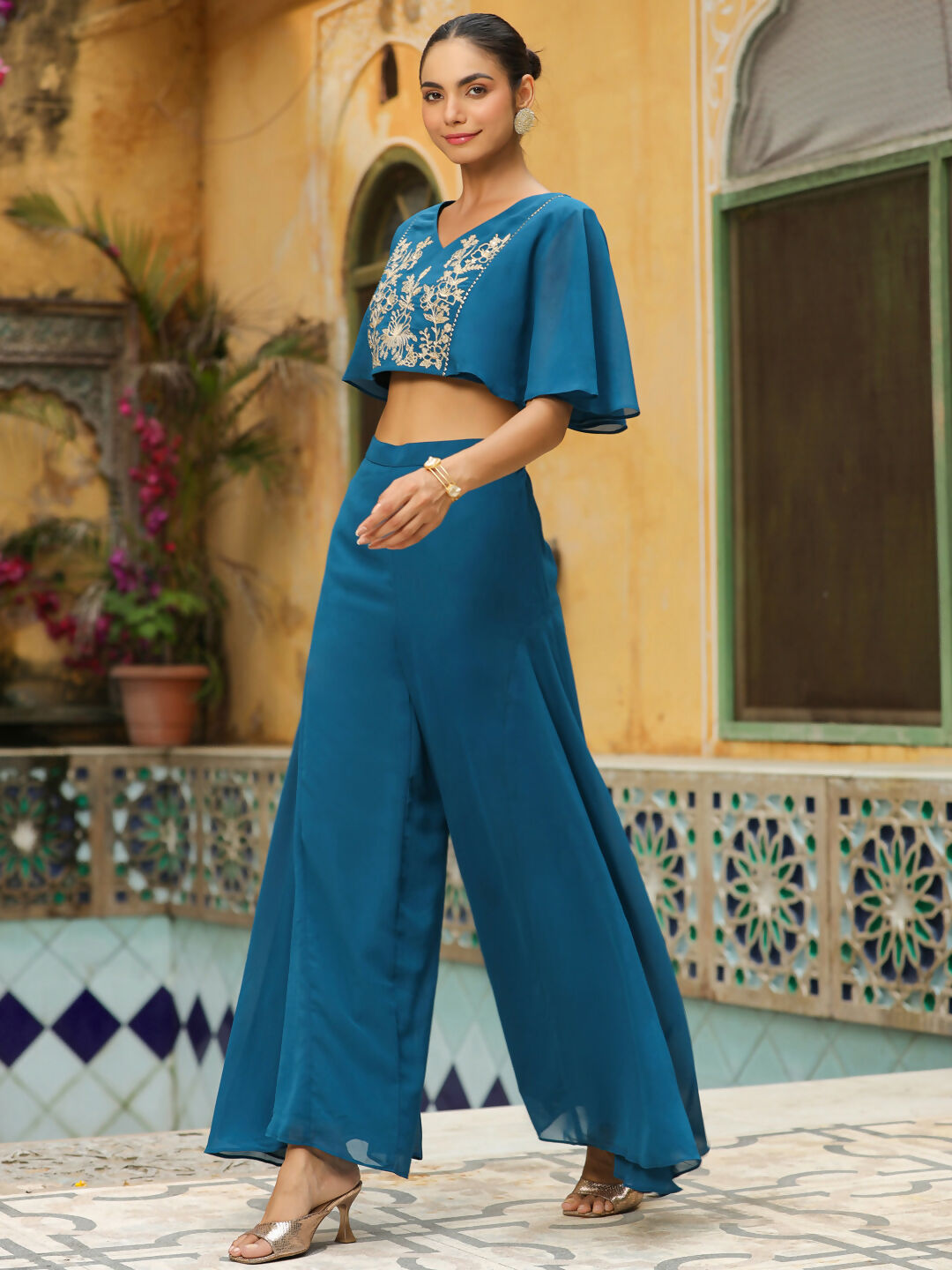 Janasya Teal Blue Georgette Yoke Embroidery Co-Ords