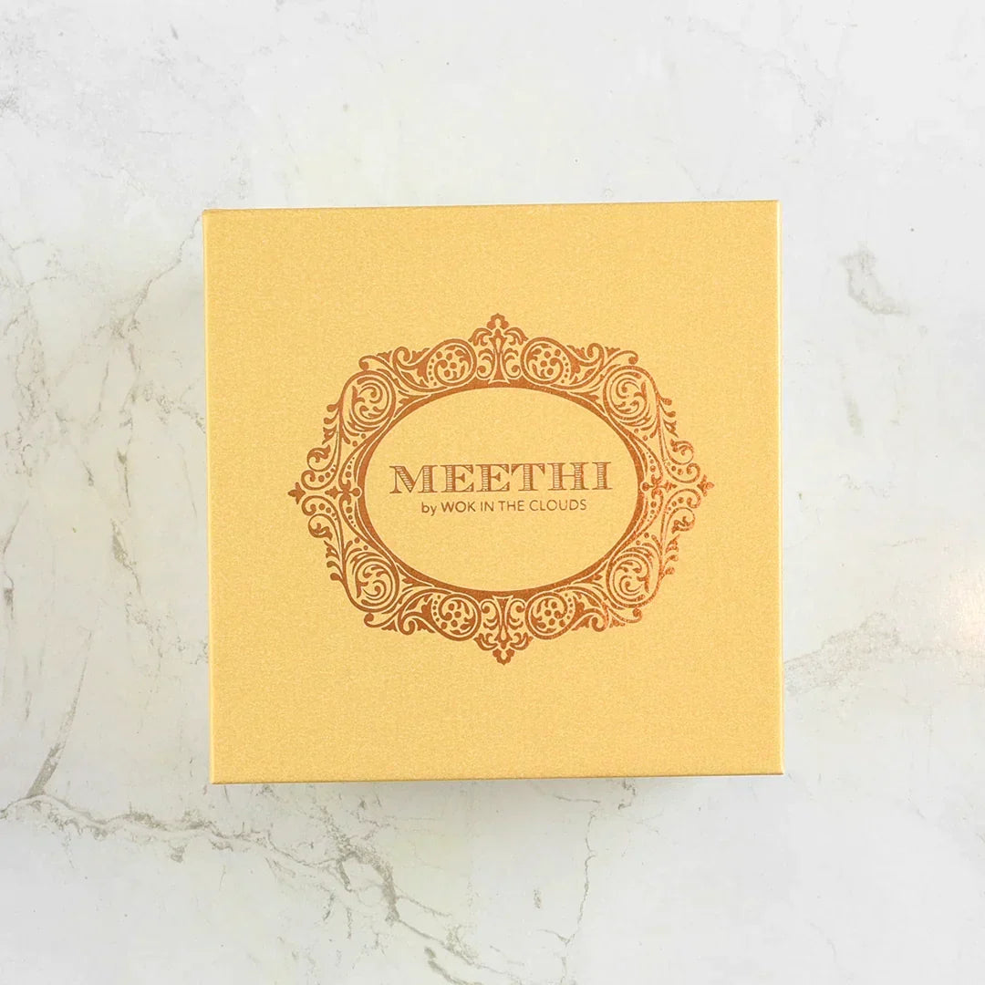 Meethi Aam Papad Laddoo