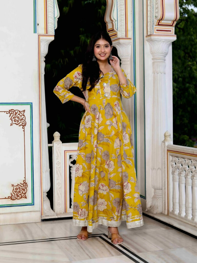 Miravan Women's Cotton Gotapatti And Lace Border Details Floral Printed Yellow Anarkali Kurta