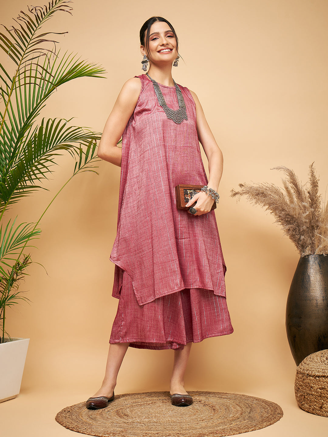 InWeave Wine Lurex Short Kurta
