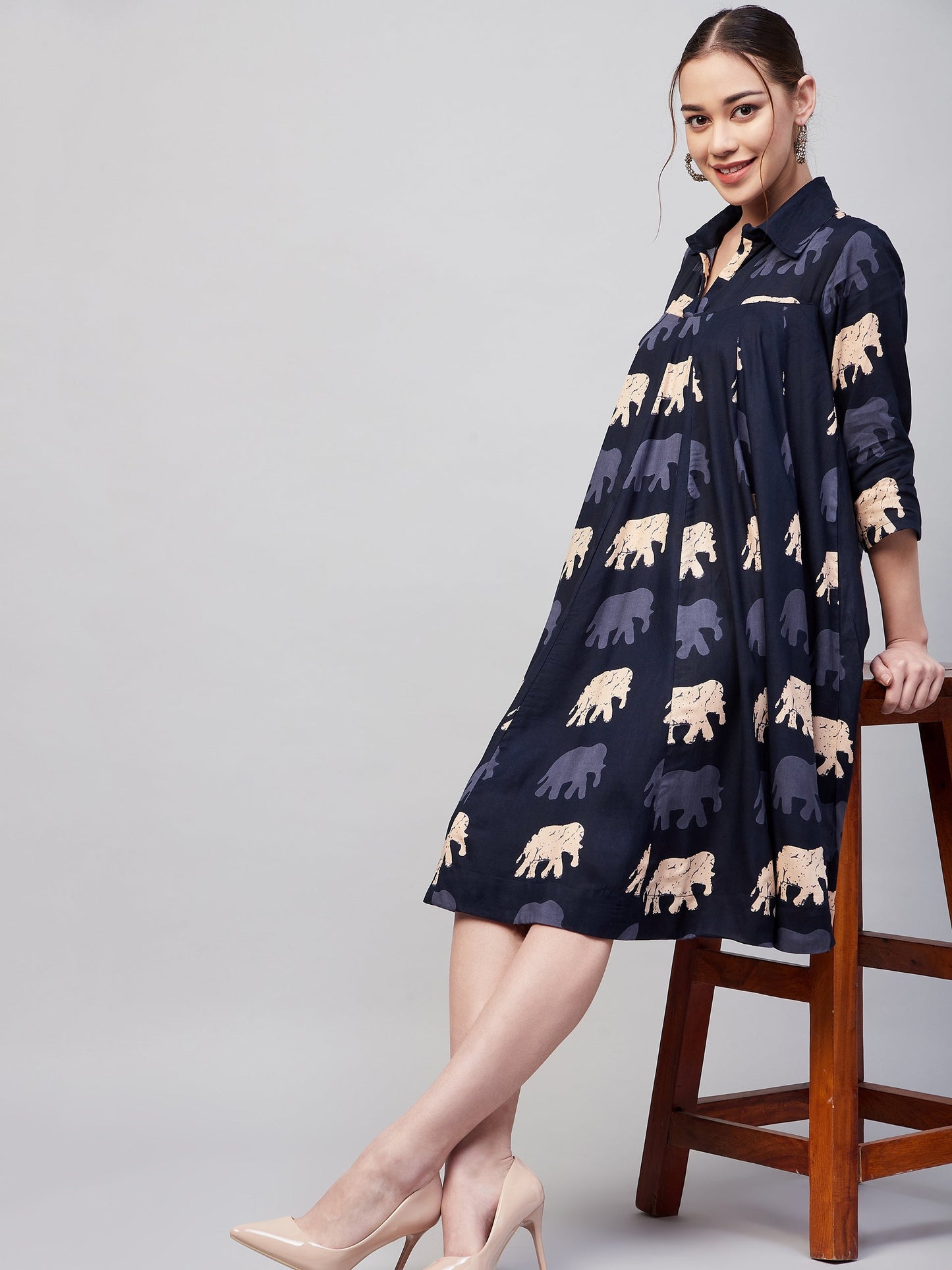 InWeave Women's Blue Elephant Print Flared Dress
