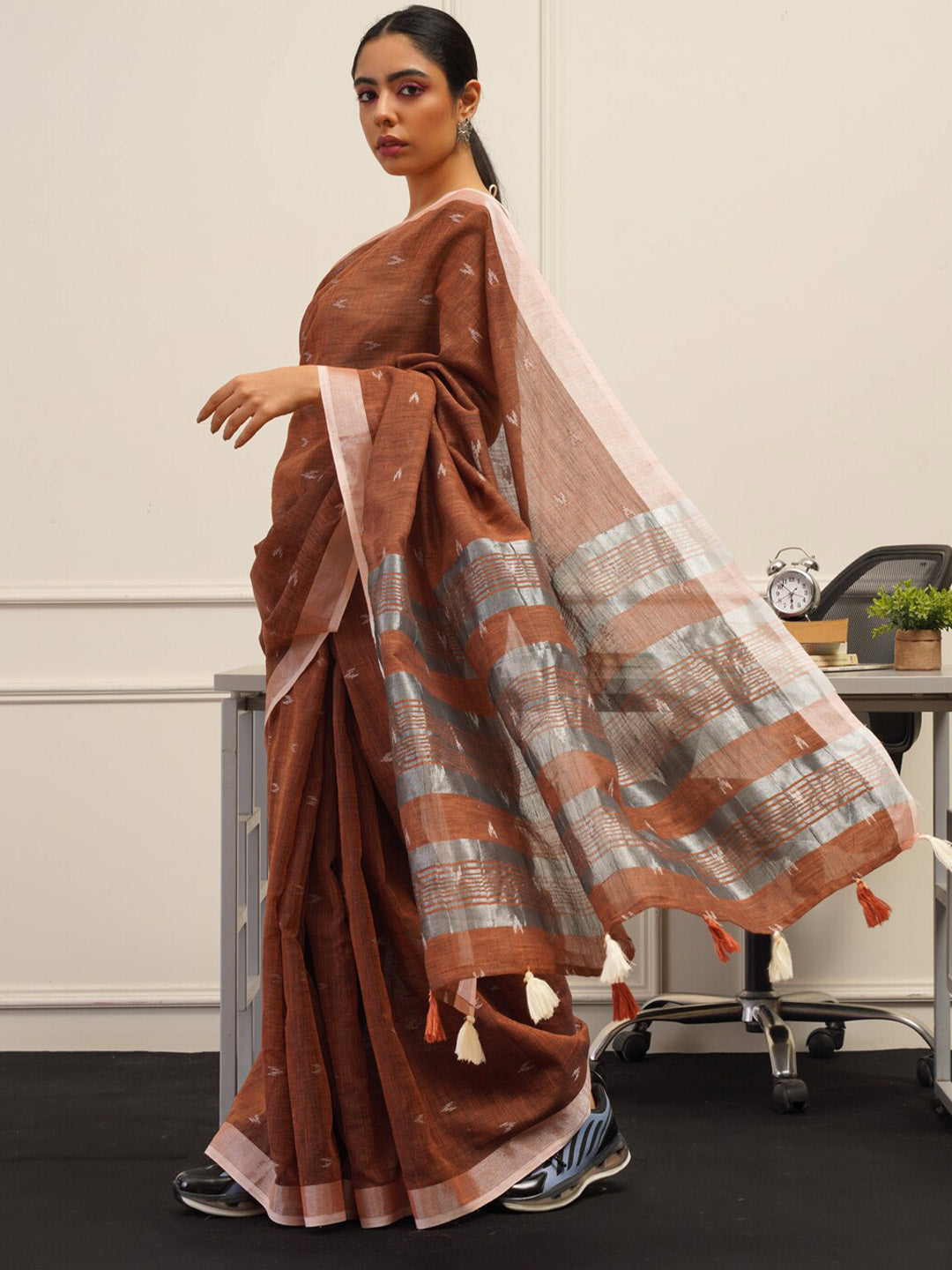 Tikhi Imli Rust Abstract Woven Design Zari Saree