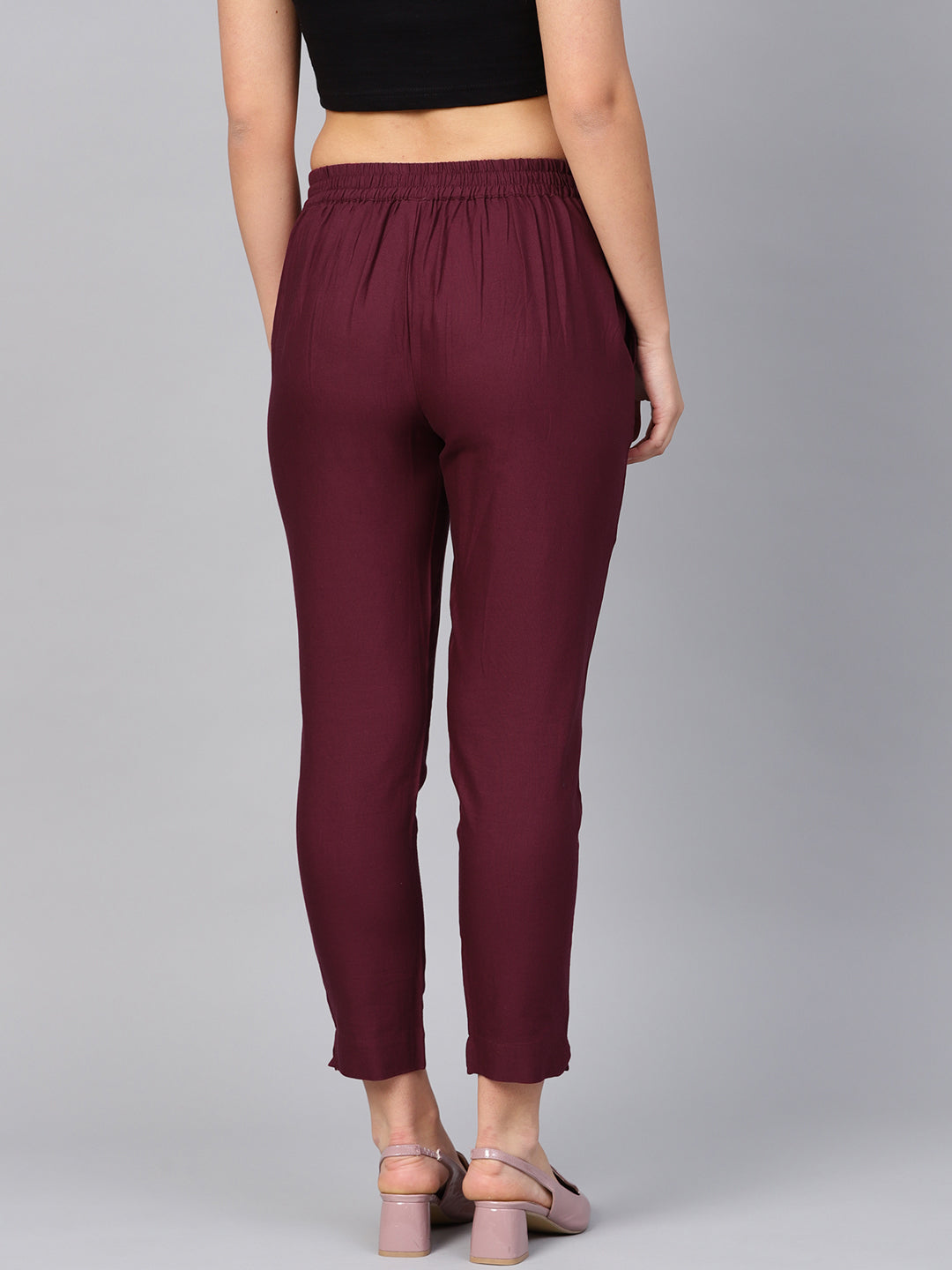 Juniper Women Burgundy Cotton Flex Solid Slim Fit Pant/Slim Pant