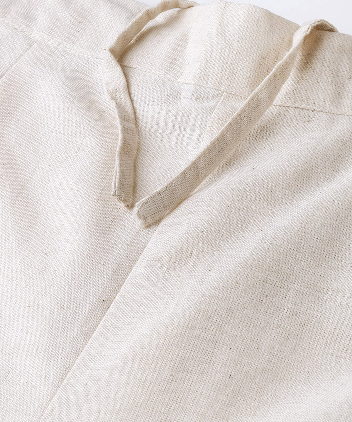 Juniper Women Offwhite Cotton Flex Solid Slim Fit Pant/Slim Pant