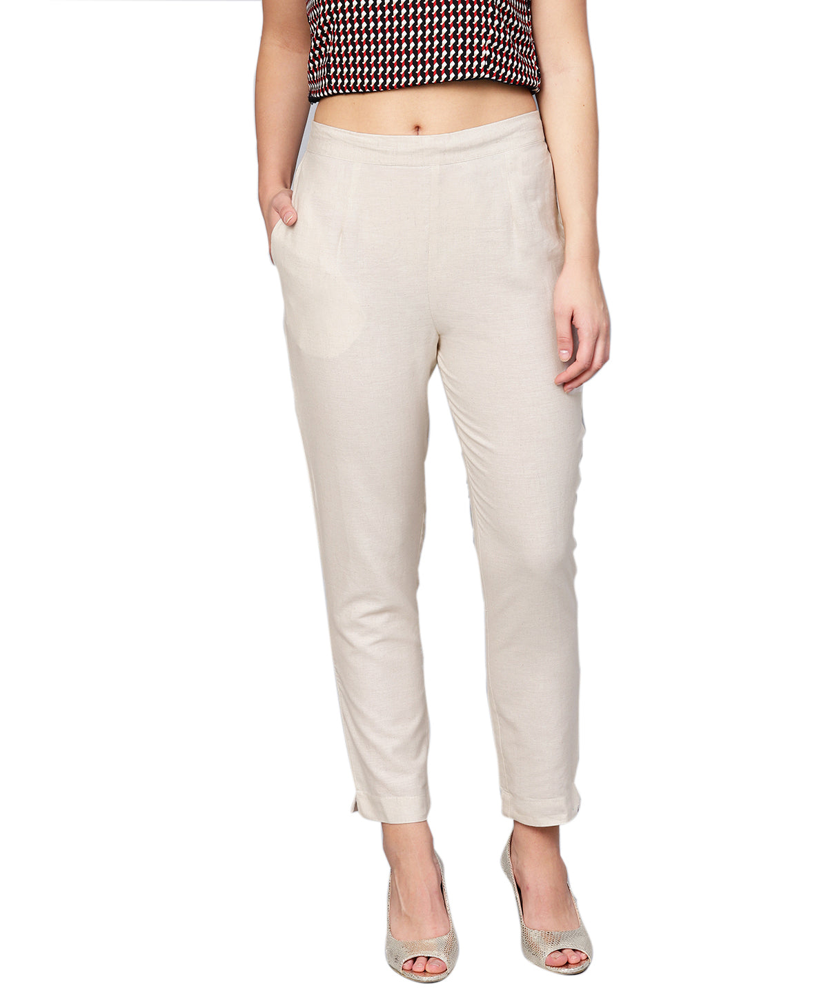 Juniper Women Offwhite Cotton Flex Solid Slim Fit Pant/Slim Pant