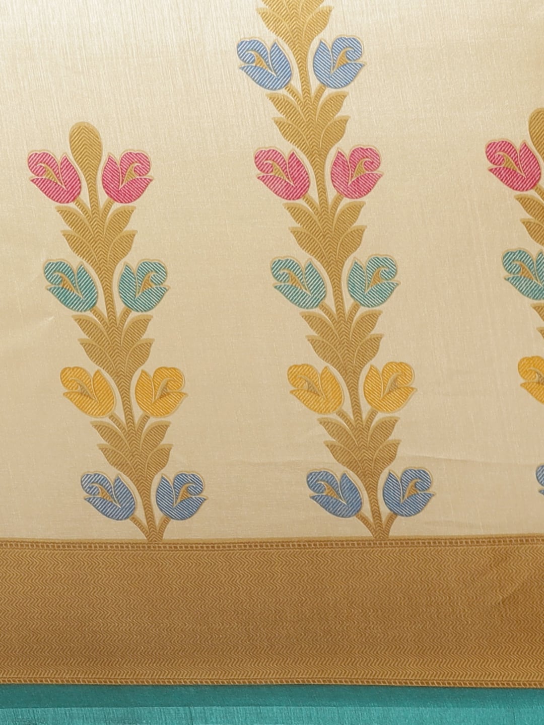 Saree Mall Off-White & Beige Printed Saree