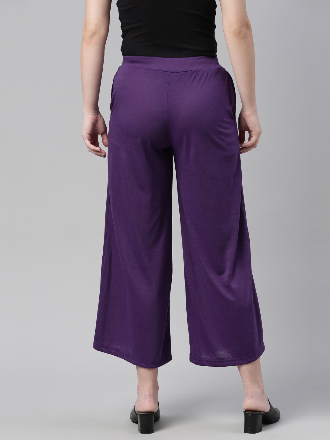 Souchii Violet Solid Wide Leg Palazzo
