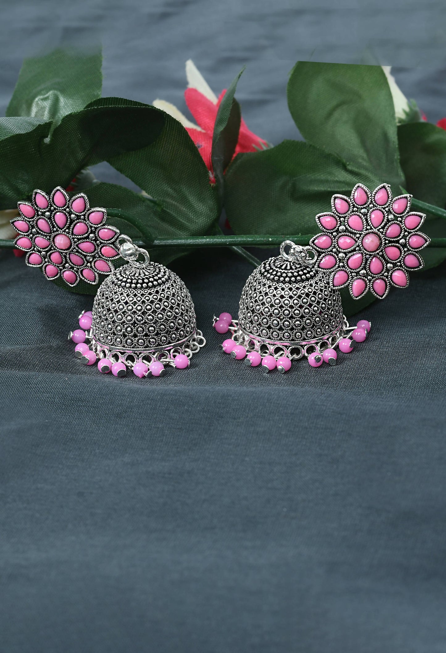 Mominos Fashion Joharkamal Kundan work Jhumka with Baby Pink Beads