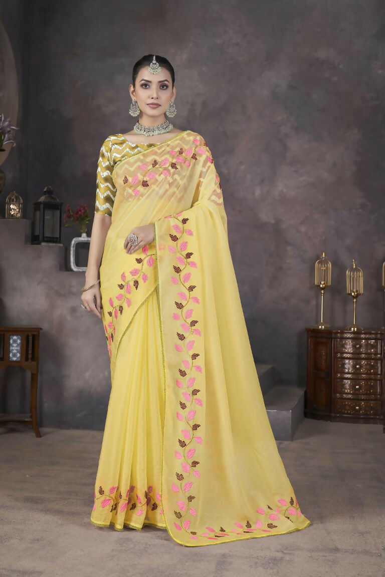 Vastranavya Gold Soft Crush Georgette Thread Embroidery work of Leaf Pattern with Patched Lace Border Saree