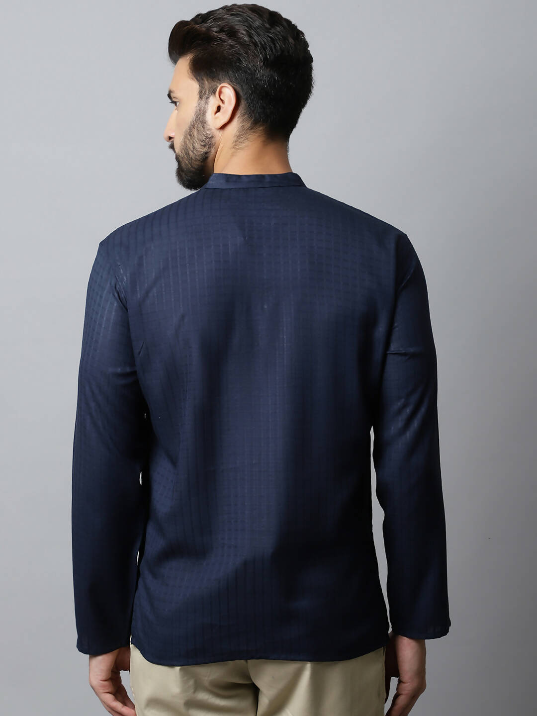 Even Apparels Navy blue Color Pure Cotton Men's Kurta With Side Placket (CHK082)
