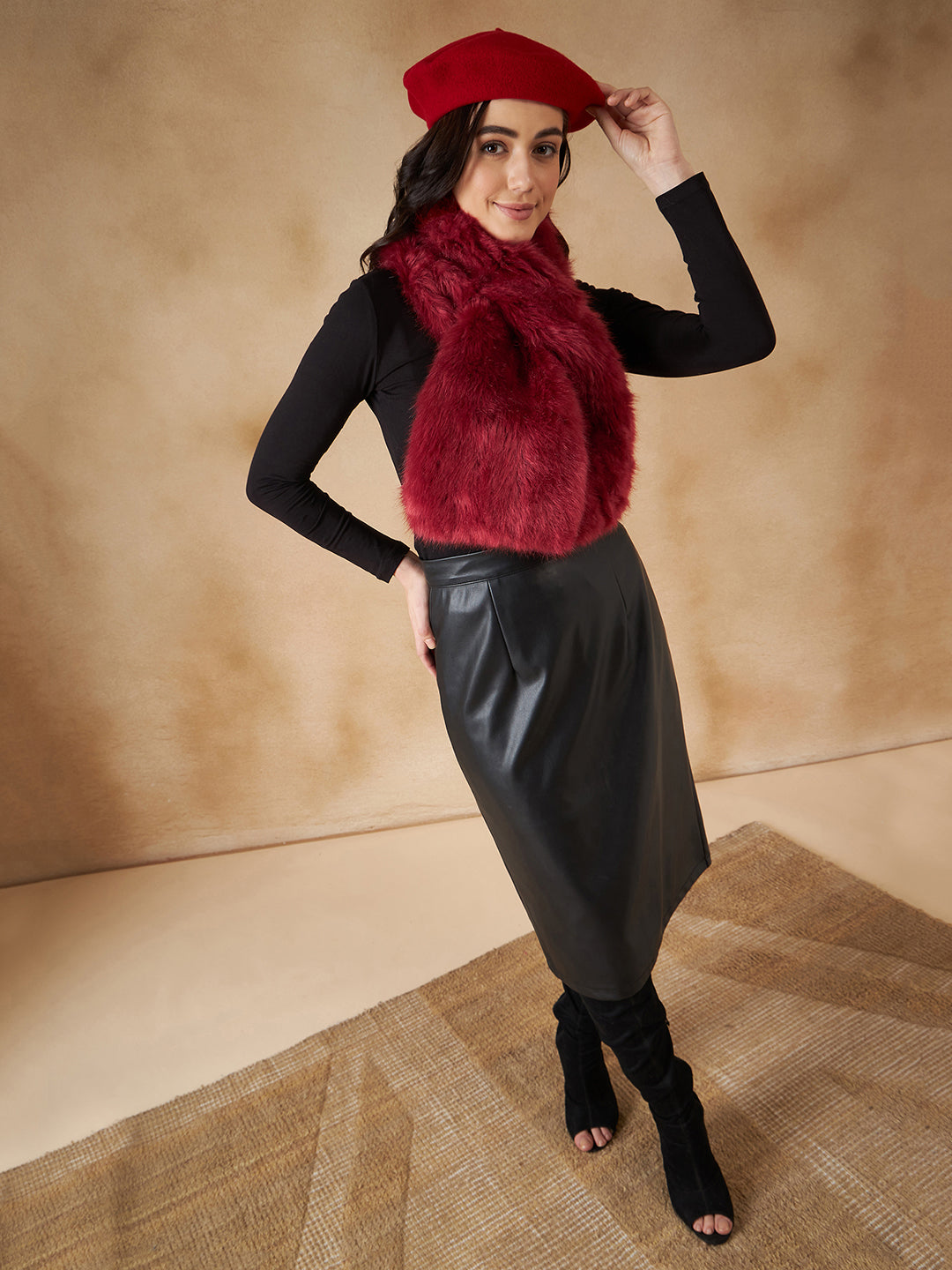 InWeave Women's Bright Rust Faux Fur Neck Warmer