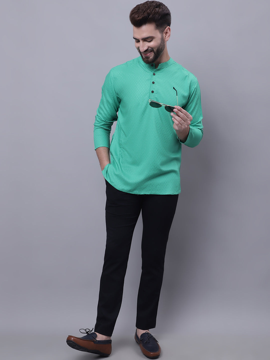 Even Apparels Green Pure Cotton Short Kurta With Band Collar