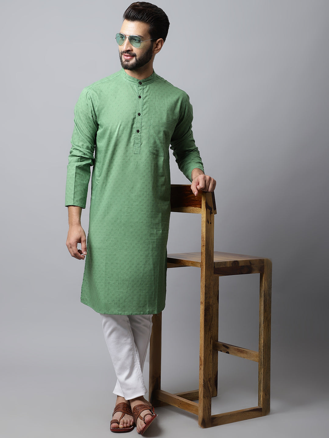 Even Apparels Green Solid Kurta With Band Collar
